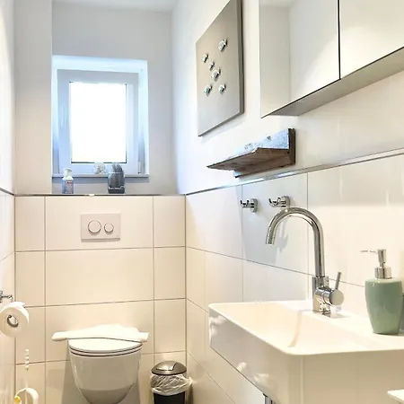 Meedenhus 'achtern' Apartmán *